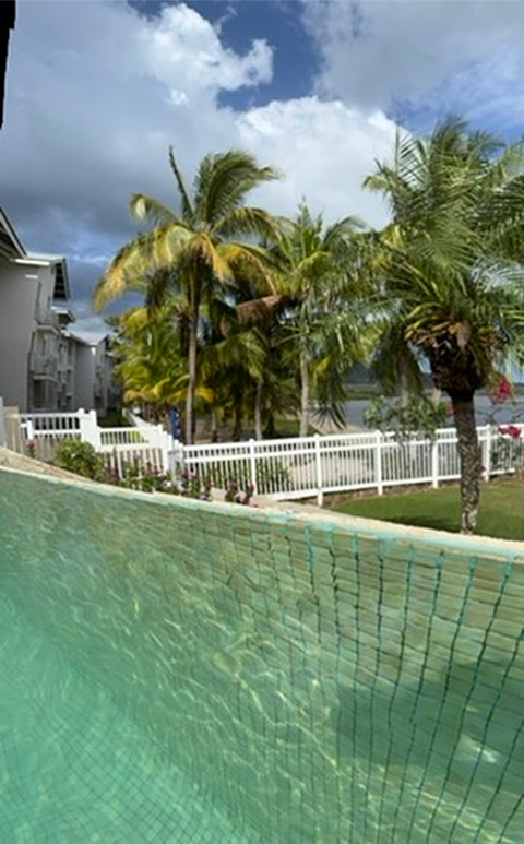 Pohled na lagunu při západu slunce