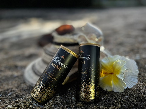 Bazén pro dospělé i děti